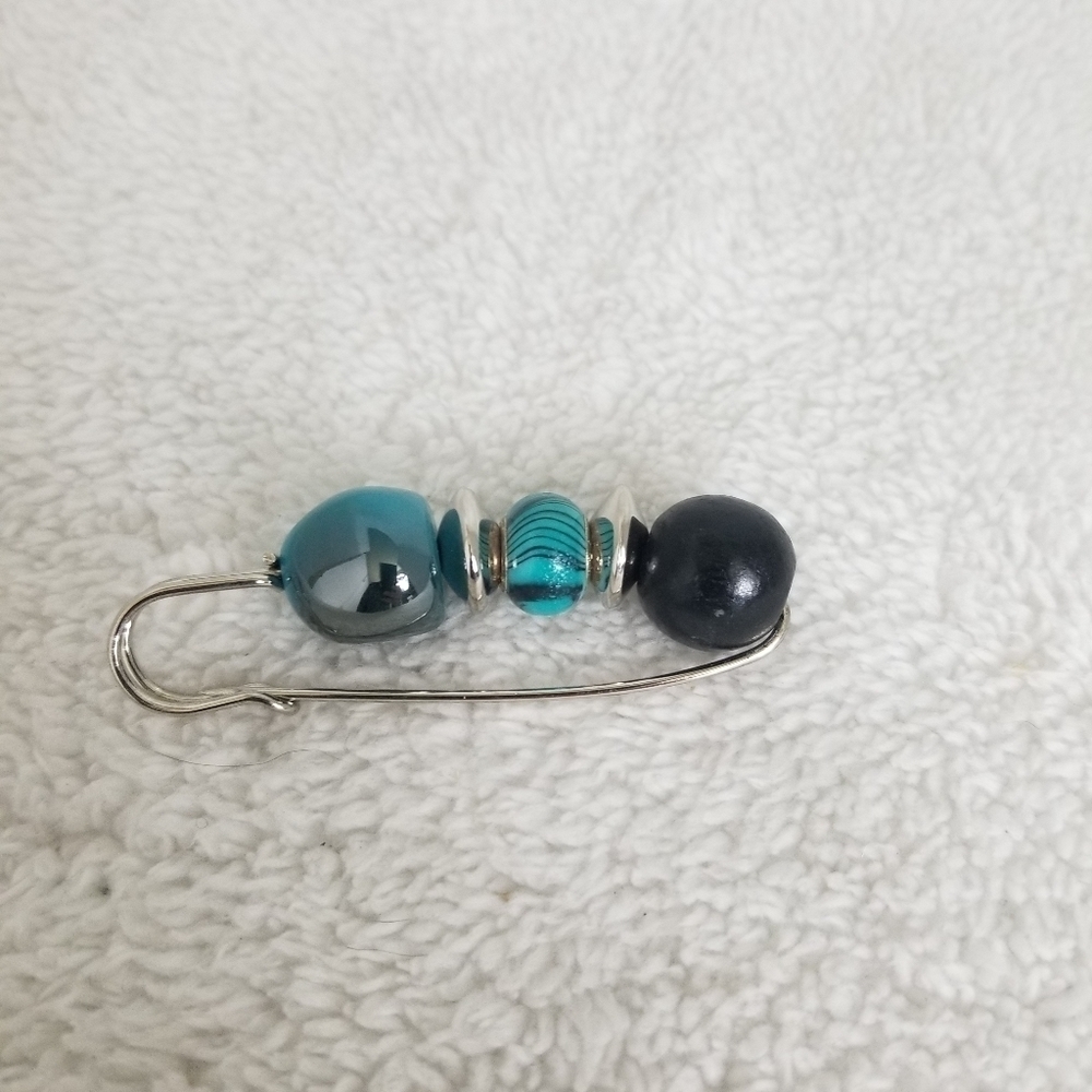 Pin Brooch